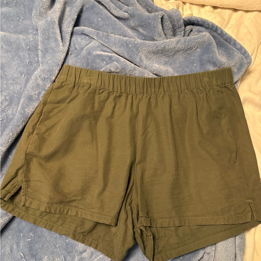 Madewell olive army Green Women's Shorts medium elastic waist cotton